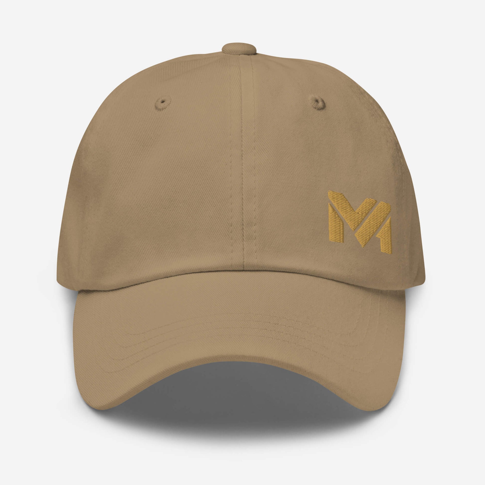 Casquette “Classic Mind” Mindset Ambition couleur camel, logo doré brodé à l’avant en bas à gauche, style élégant et minimaliste, collection Détail & Élégance, vue de face.