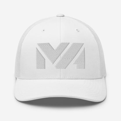 Casquette High Focus blanche avec logo MA blanc brodé à l’avant, au style minimaliste et raffiné – Collection Détail & Élégance Mindset Ambition.