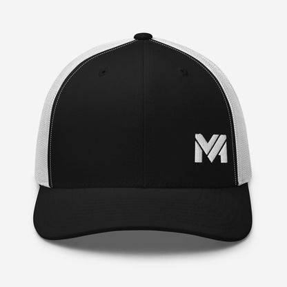 Casquette High Focus noire et blanche avec logo MA blanc brodé à l’avant en bas à gauche, design contrasté et minimaliste Mindset Ambition.