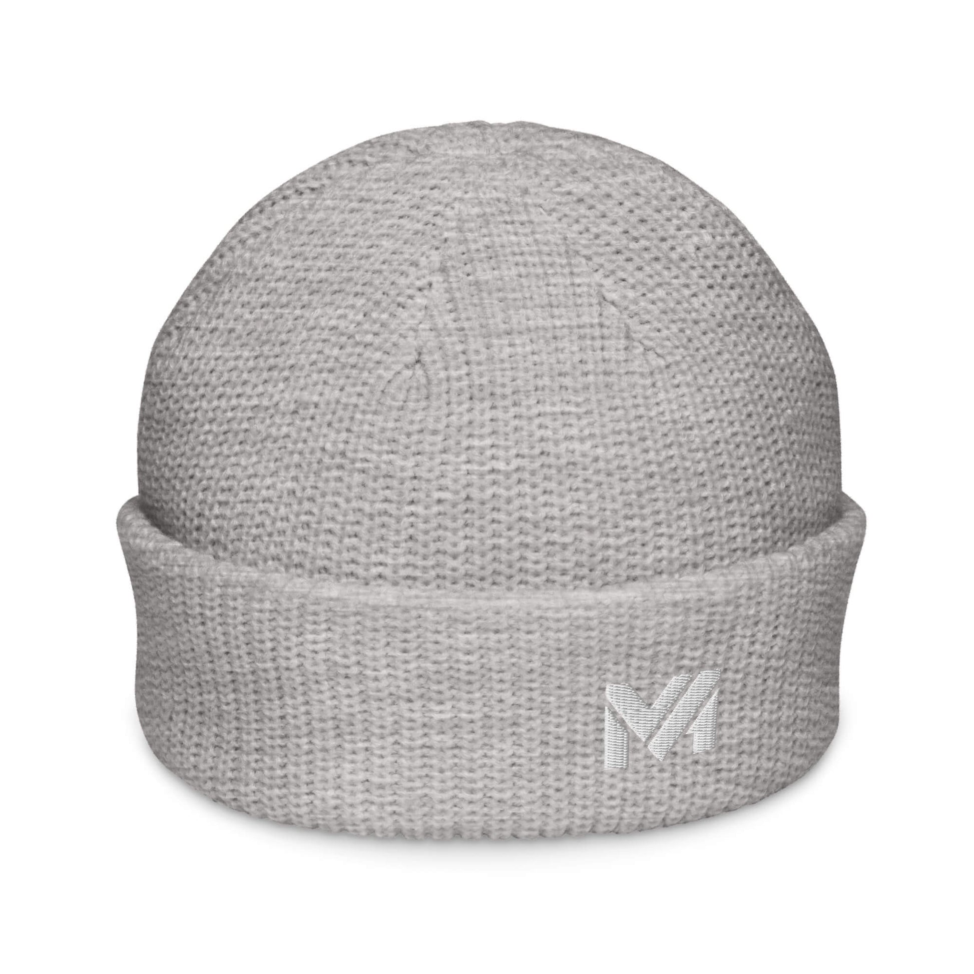 Bonnet Legacy gris clair avec logo MA blanc brodé à l’avant en bas à gauche – style épuré et intemporel signé Mindset Ambition.